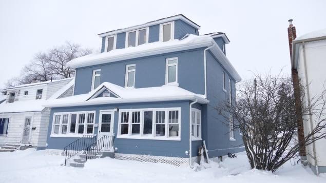 Morberg House Winter - St. Boniface Street Links - Winnipeg, Manitoba